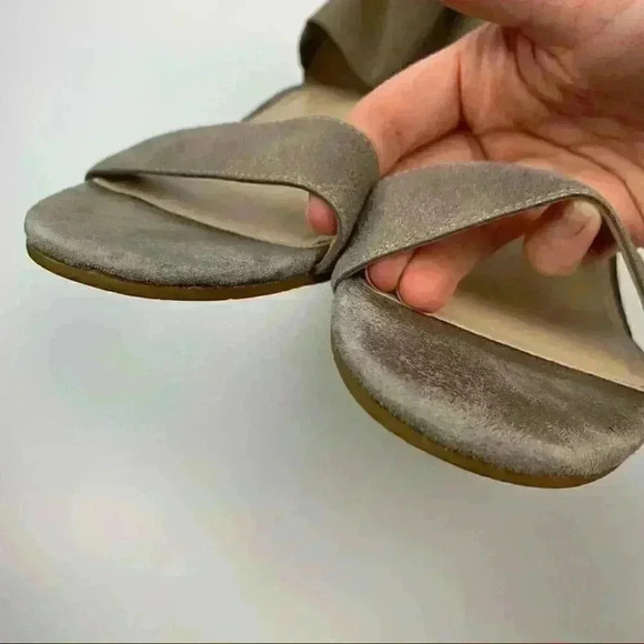 Pelle Moda heels size 9 bronze metallic leather stacked block heel ankle strap - Picture 8 of 10